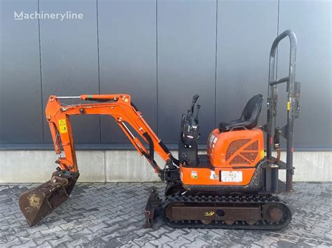 hitachi zx10u-2 mini excavator|Hitachi ZX10U.